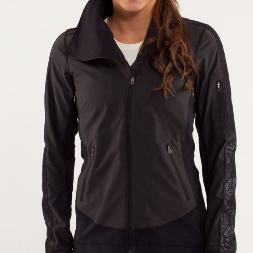 Lululemon Jacket - Picture 3 of 5